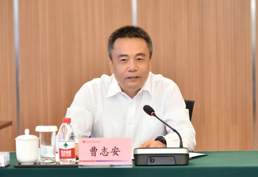 C92BAF977FBFD7D2179E5093786_2ADDAB3C_ED31.jpg?e= 首页- 人生就是博中国官方网站
