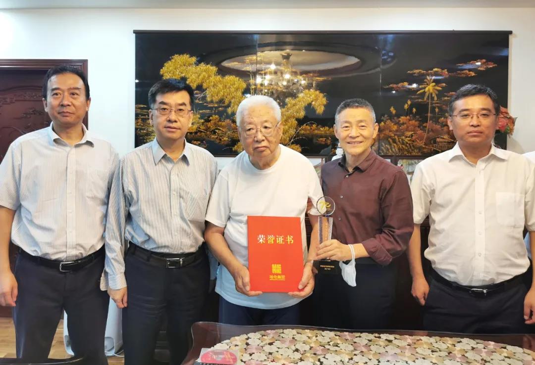 F2AB54ABA48DDC29DB967270631_1F4B63BA_19E46.jpg?e= 首页- 人生就是博中国官方网站