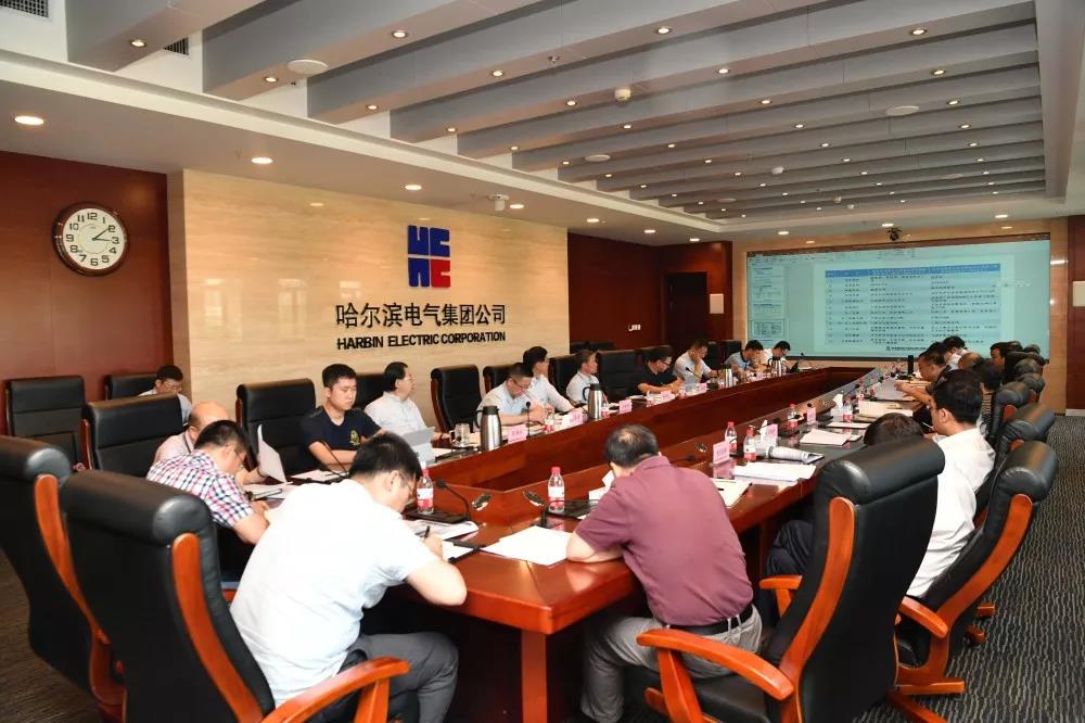 FCF9DDB511E30023FD00DAFC9AF_CC9FBBDA_183A6.jpg?e= 首页- 人生就是博中国官方网站