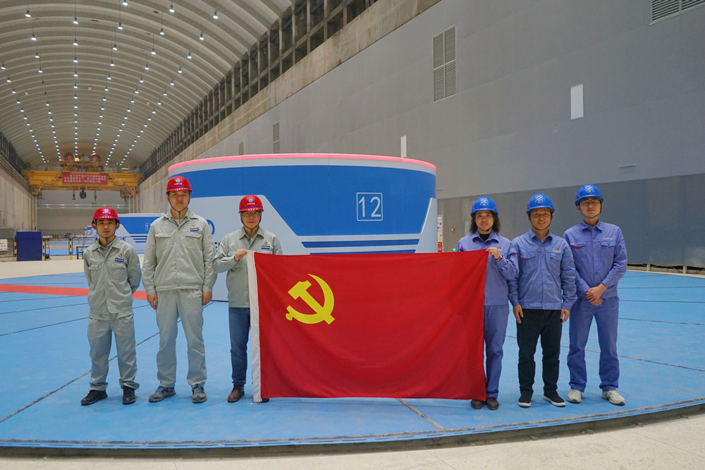 BD1EDA86005E3F29E7213C8805B_EB30497A_6B041.jpg?e= 首页- 人生就是博中国官方网站