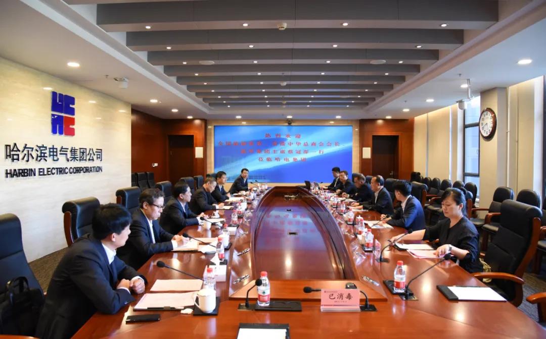 FF073379607BE905903F245ED38_86F1E6D7_18214.jpg?e= 首页- 人生就是博中国官方网站